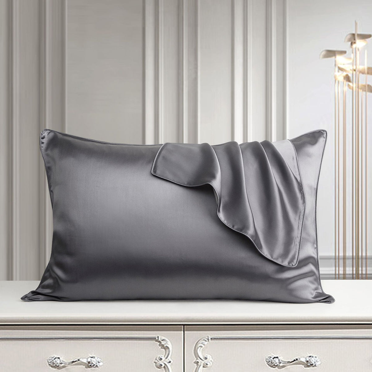Luna Mulberry Silk Pillowcase